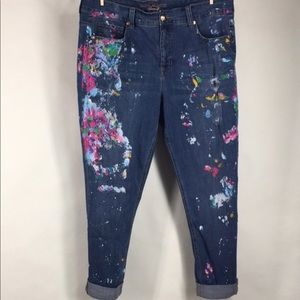 Melissa McCarthy Painted Jeans
